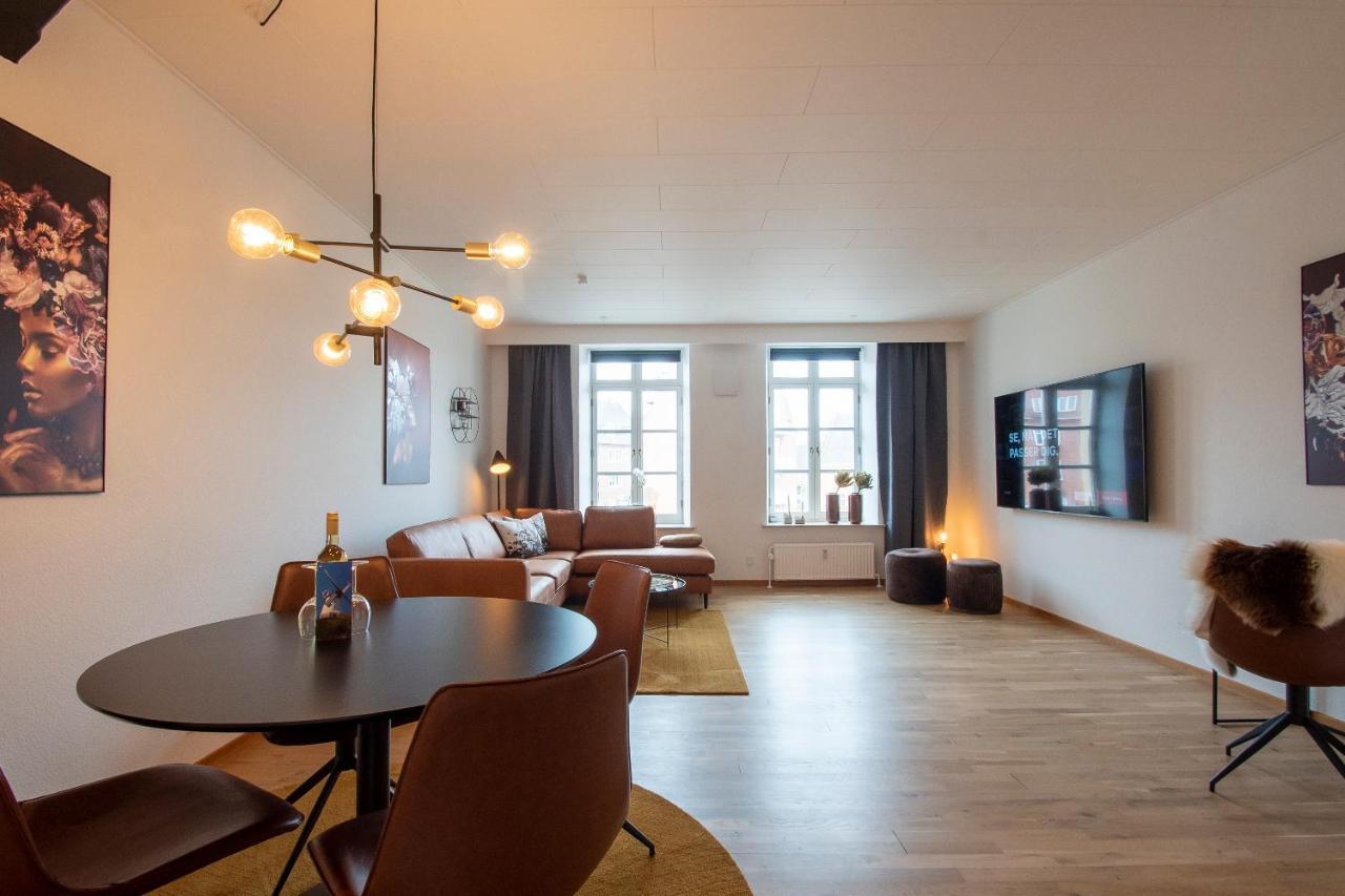 Stylish Two Floor Deluxe Apartment - 2 Bedroom Sønderborg Екстериор снимка
