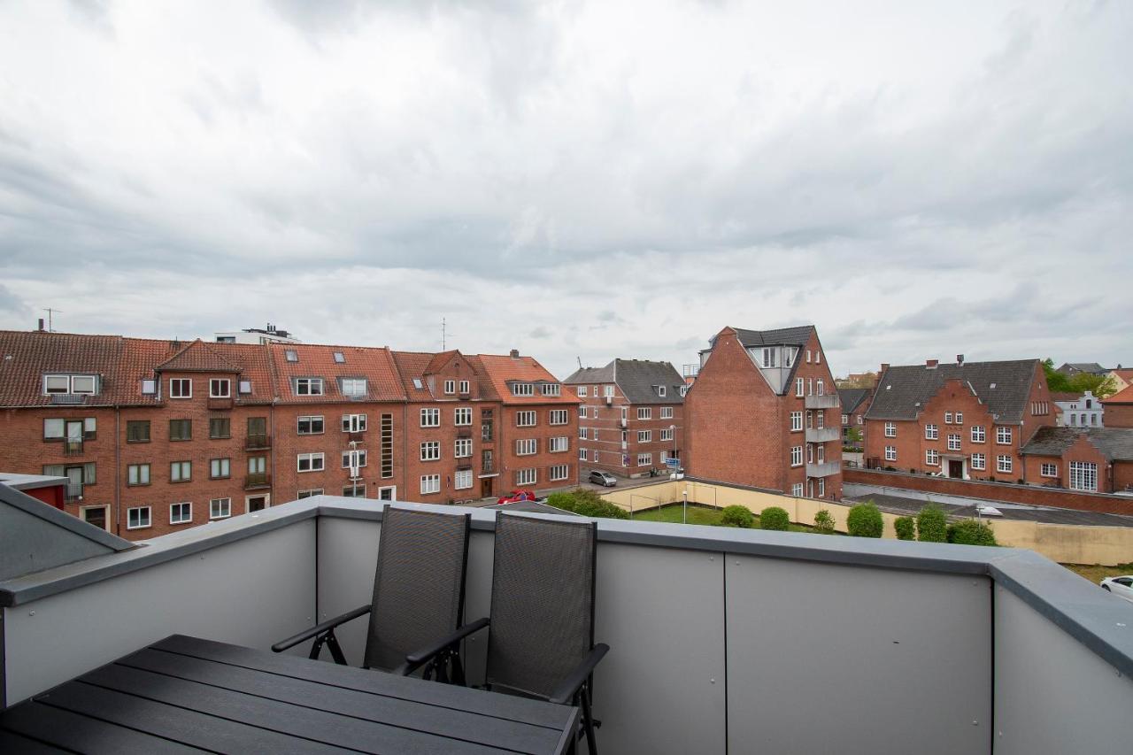 Stylish Two Floor Deluxe Apartment - 2 Bedroom Sønderborg Екстериор снимка